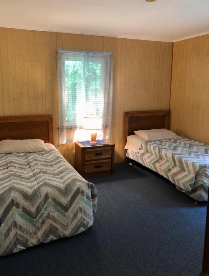 Rota Lodge Aka Latvian American Disable Veterans Center Rota Elka Park المظهر الخارجي الصورة
