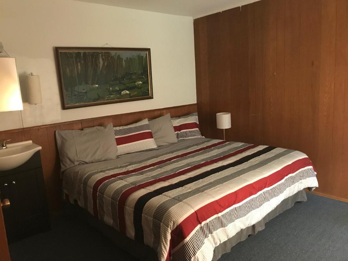 Rota Lodge Aka Latvian American Disable Veterans Center Rota Elka Park المظهر الخارجي الصورة
